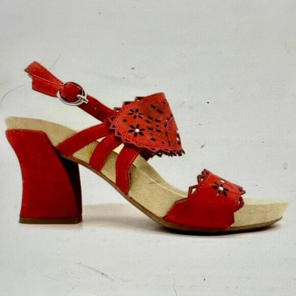 [New] Earthies (8B) Jazzy Red Suede Adjustable Strap Comfortable Sandals - Picture 1 of 11
